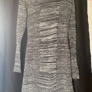 Studio I Monochrome Knit Sweater